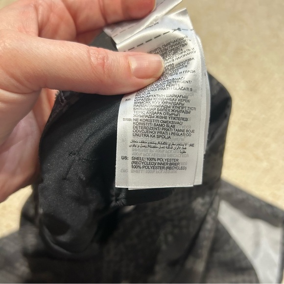 Adidas Mens Break the Norm Running Shorts Size Small 5” inseam Reflective - Picture 10 of 14